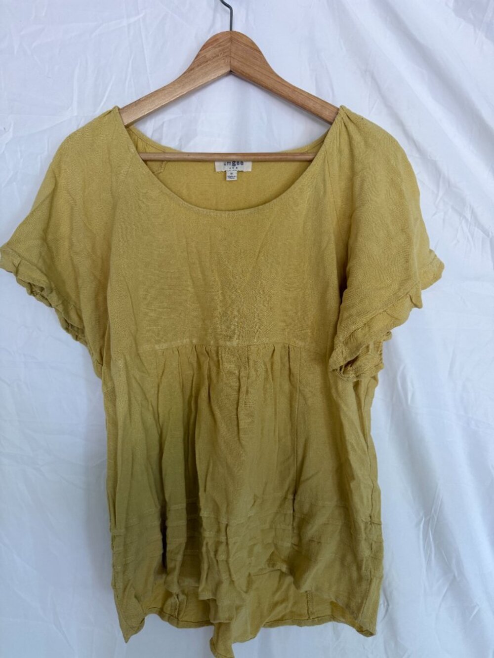 Umgee USA Mustard Yellow Linen Blend Fringe Hem Boho Top Size Medium